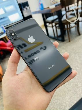 Iphone Xsmax (64Gb) màu đen, quốc tế, zin mới 99%