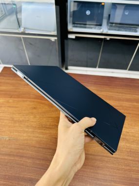 Asus ZenBook 2.8K OLED UX3402 i5-1340P