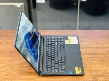Asus Vivobook 15 OLED i5/13500H 16G 512G 15