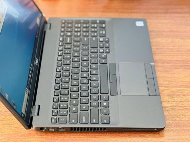 Dell Latitude 5500 i7/8650U 8G 256G 15,6 inch FHD