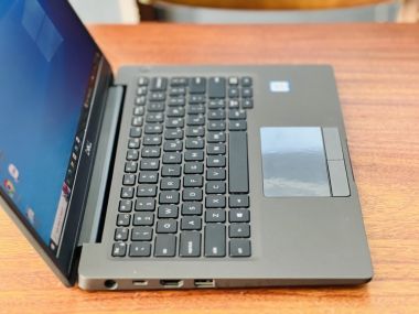 Dell latitude 7300 i7/8650U 8G 256/SSD