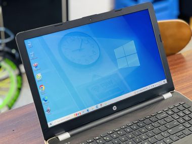 Laptop HP 15 bs i3/6006U 8G 256G, 15,6 inch HD