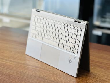 HP Pavilion X360 i3-1005G1  14