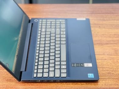 Lenovo V15 G2 i7-1165G7 8G 512G 15,6' 