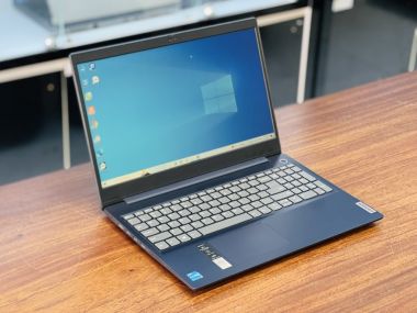 Lenovo V15 G2 i7-1165G7 8G 512G 15,6' 