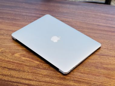MacBook Air 2017 i7/8GB/256GB Chính hãng giá tốt