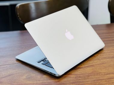 MacBook Air 2017 i7/8GB/256GB Chính hãng giá tốt