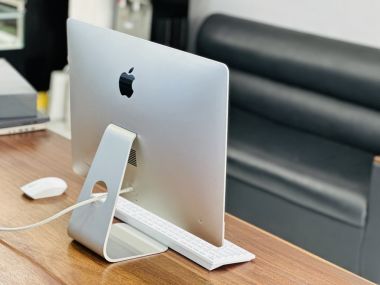IMac 2013 Core i5 8G\ram 500G\ssd 21.5 inch 99%