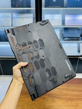  i7/13620H 16GB 1TB RTX 4060 8GB