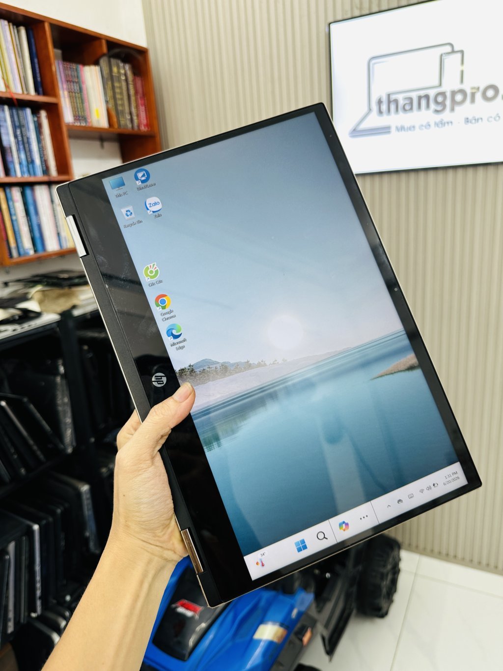 HP Pavilion X360 i3-1005G1  14