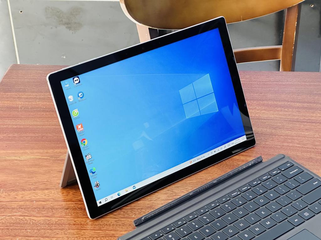 Surface Pro 7 Core i3/1005G1 4G 128G kèm bàn phím